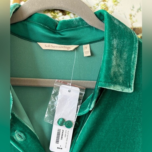 Soft Surroundings Green Velvet Long Shirt - Picture 6 of 12